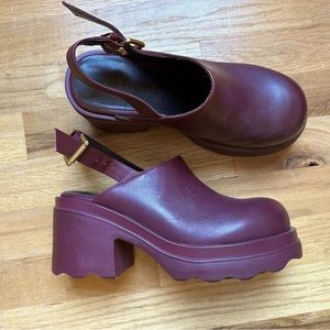 Aerosole Violetta Platform Clog